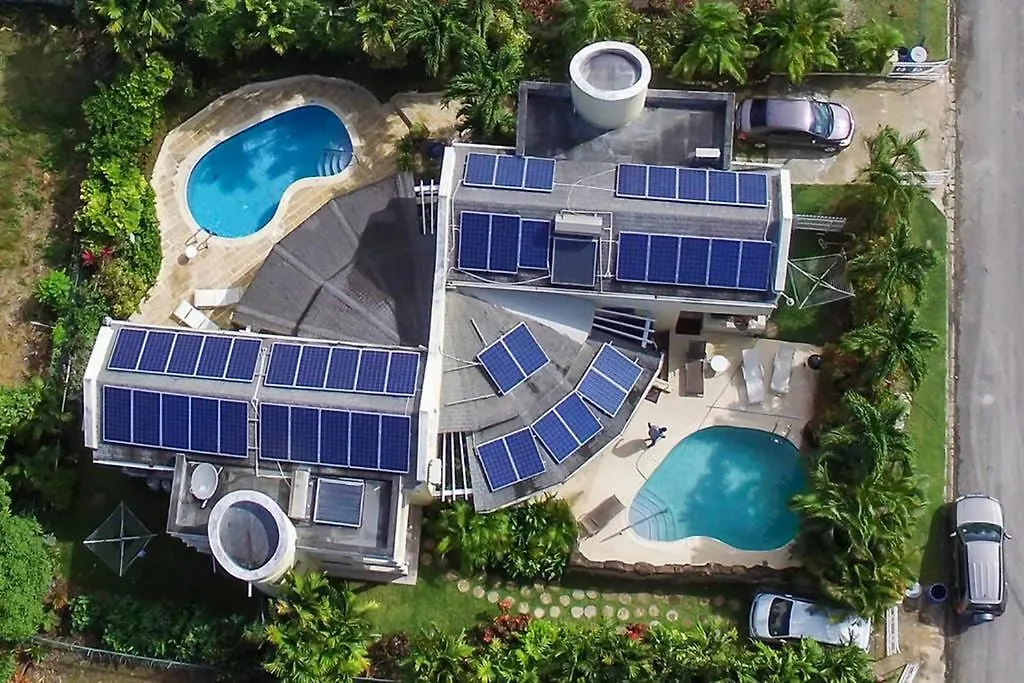 Vida Mejor - Poolside Villa Saint James 0*,